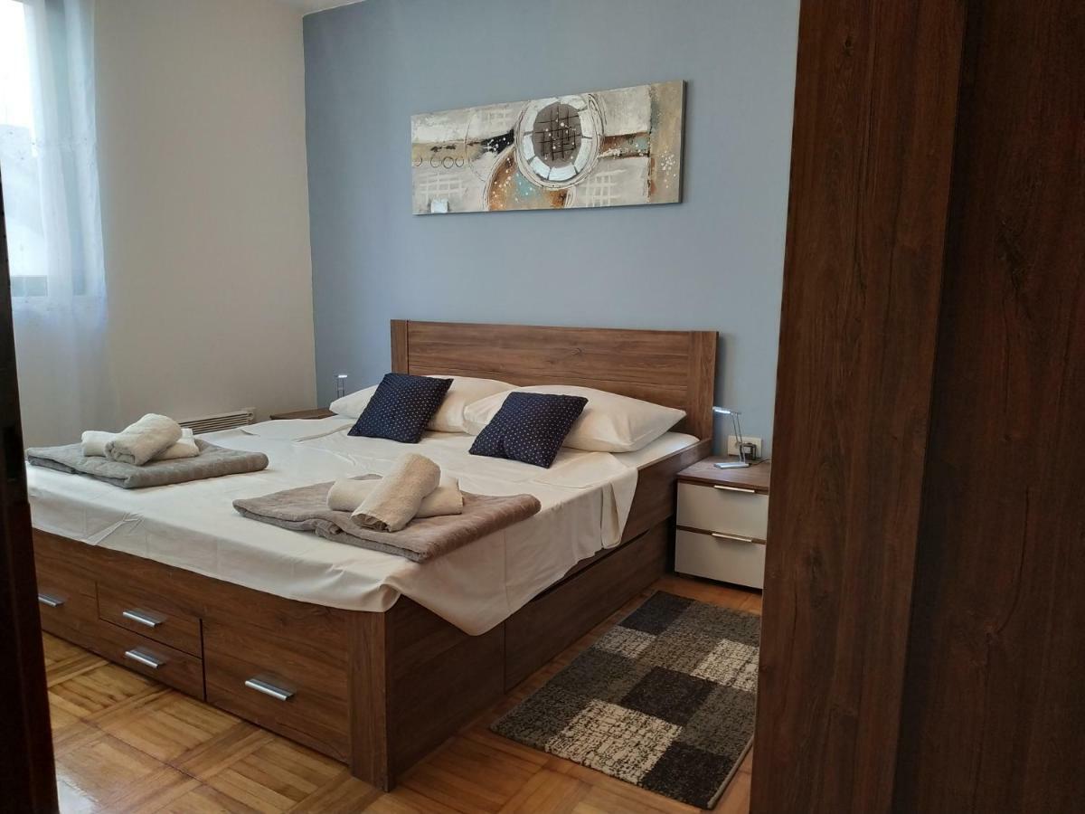 Apartment Lavanda Nova Ražanj Extérieur photo